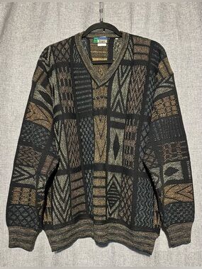 VTG Iago 90s Italian Wool Blend Coogi Style V-Neck 3D All Over Print Sweater, M